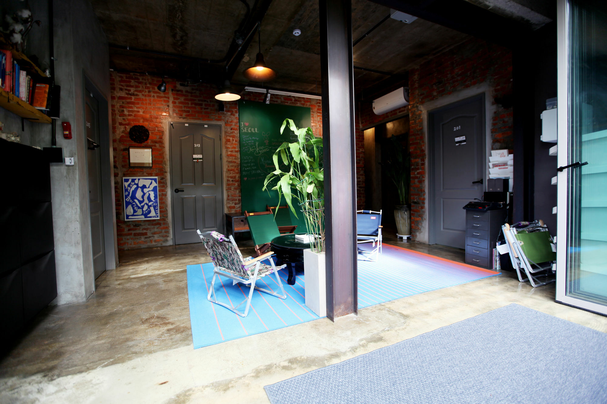 Hongdae Guesthouse Pajamaparty سيول المظهر الخارجي الصورة